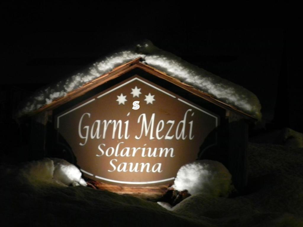 Garni Hotel Mezdi Selva di Val Gardena Exterior photo